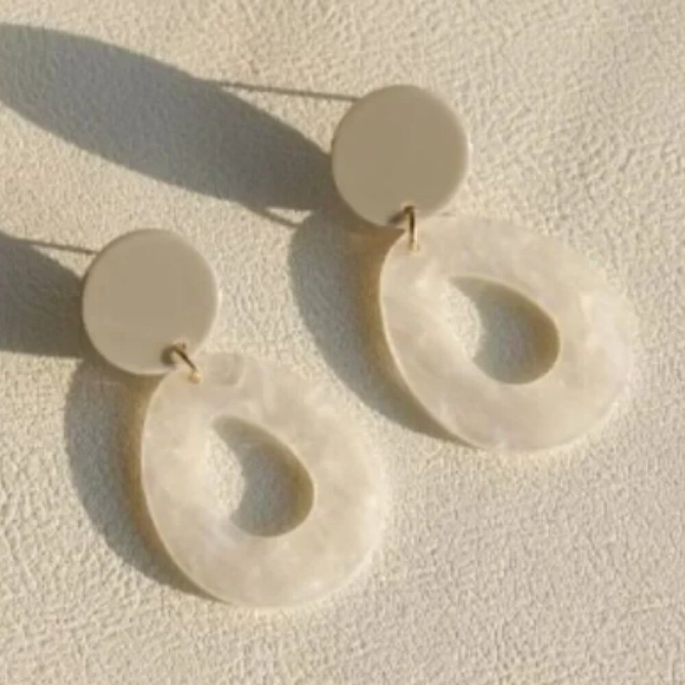 NWT, Acrylic Drop Earrings
